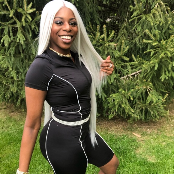 Black Stretch catsuit - Picture 2 of 3